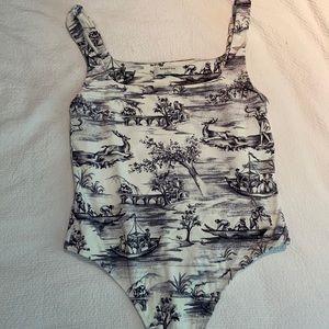 Babaton Toile Contour bodysuit